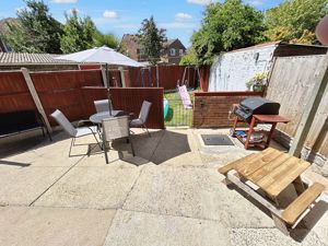 Patio- click for photo gallery